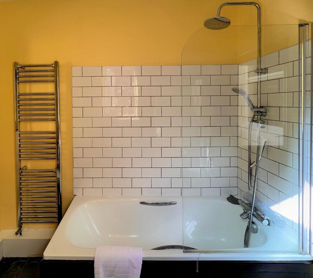 Charming Victorian Cottage Steps From Historic Chester - Free Parking Ngoại thất bức ảnh